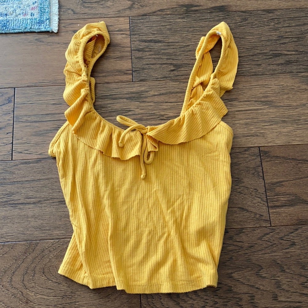 Ruffle top